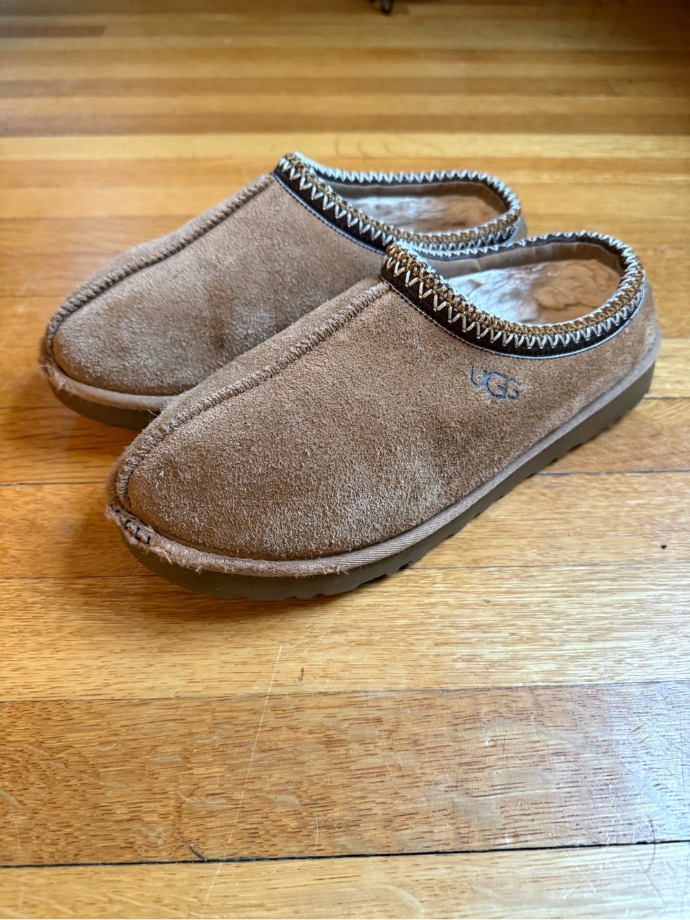 UGG Men's Chestnut Suede Slip-On Clog